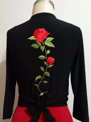 Casaco Flamenco Manguito Preto Flor Vermelha