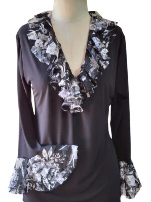 BLUSA BEGÔNIA PRETA COM RENDA PRETA E BRANCA